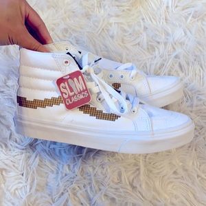 SK8-Hi Slim Nintendo Vans